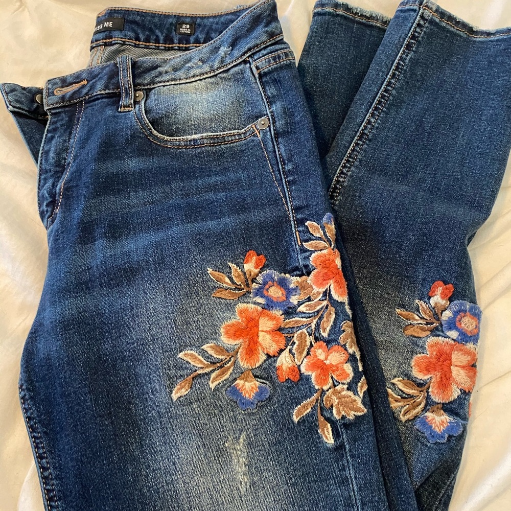 Miss Me embroidered jeans